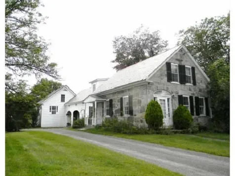 189 North Street Chester VT 05143