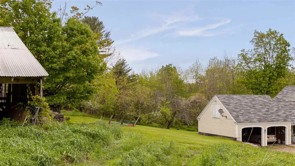 222 Hill Road Acworth NH 03601
