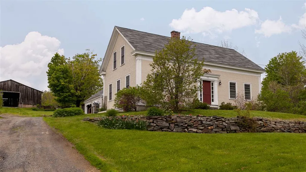 222 Hill Road Acworth NH 03601