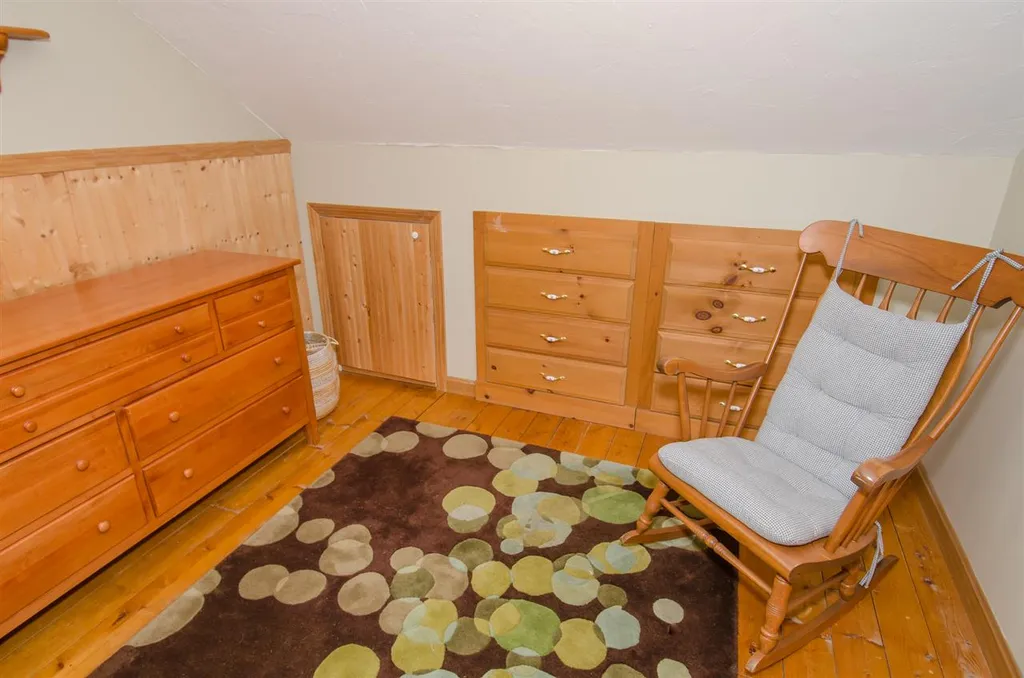60 Brown Road Hill NH 03243