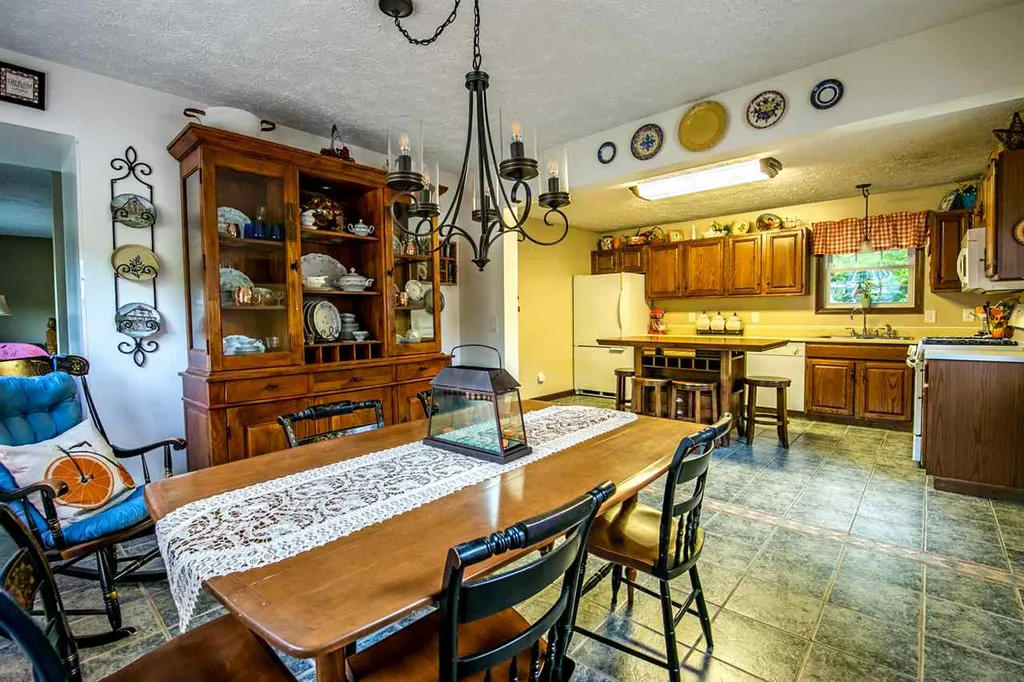 10 Sonya Road Milton VT 05468