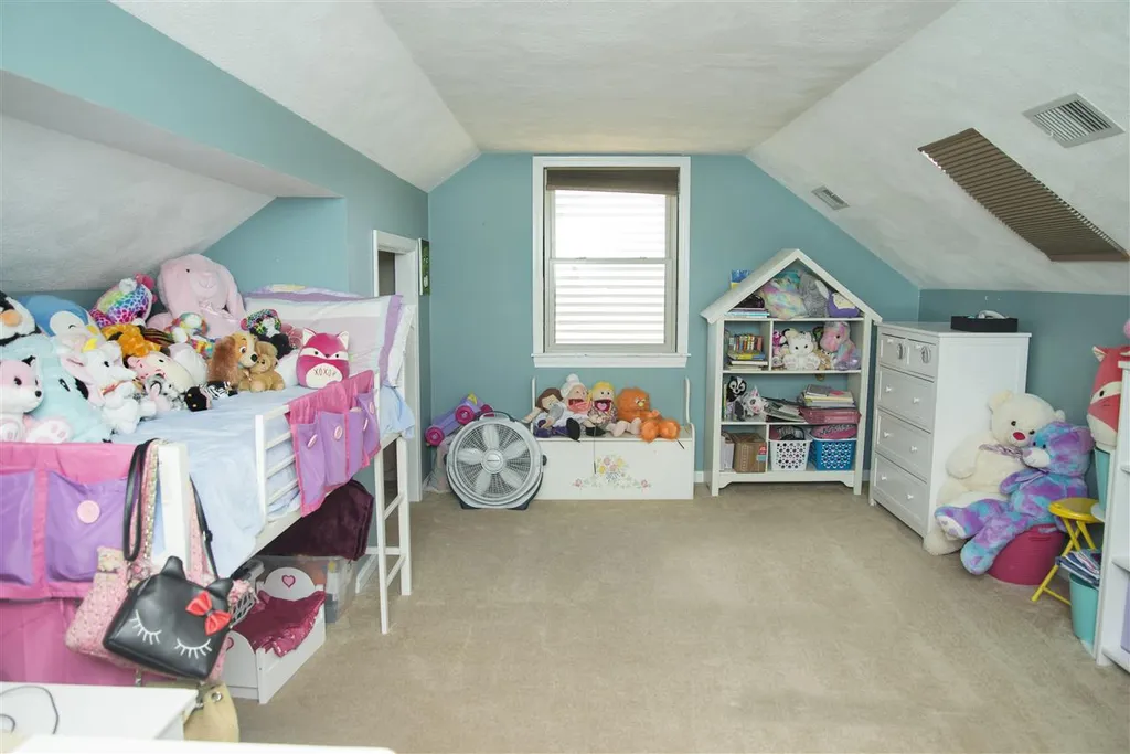 3 Larson Drive Hampstead NH 03841