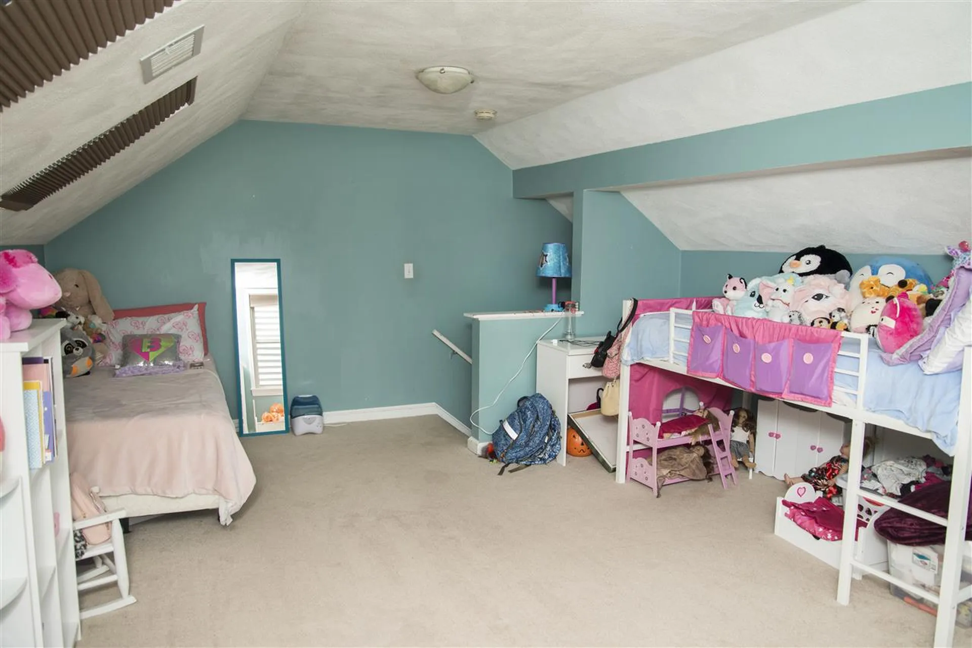 3 Larson Drive Hampstead NH 03841