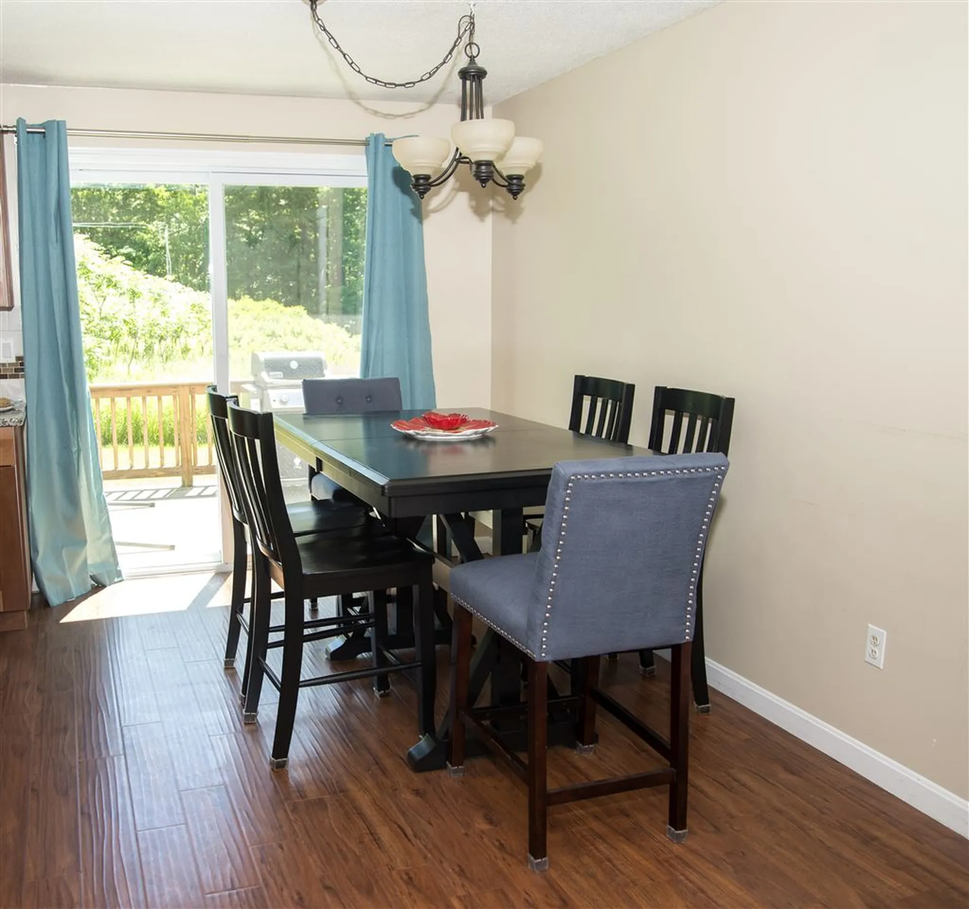 3 Larson Drive Hampstead NH 03841