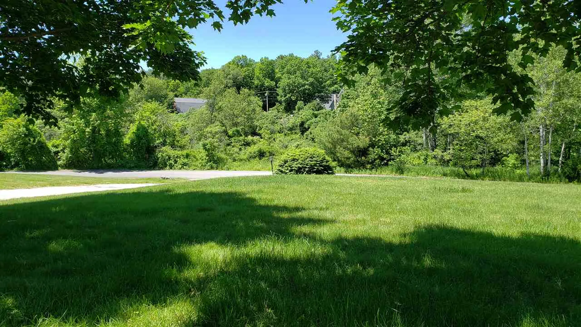 3 Larson Drive Hampstead NH 03841