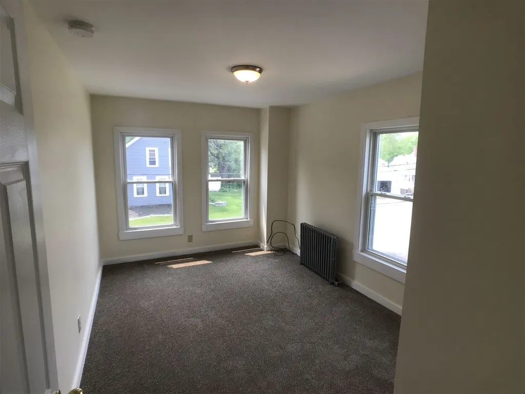 4 Down Street Somersworth NH 03878