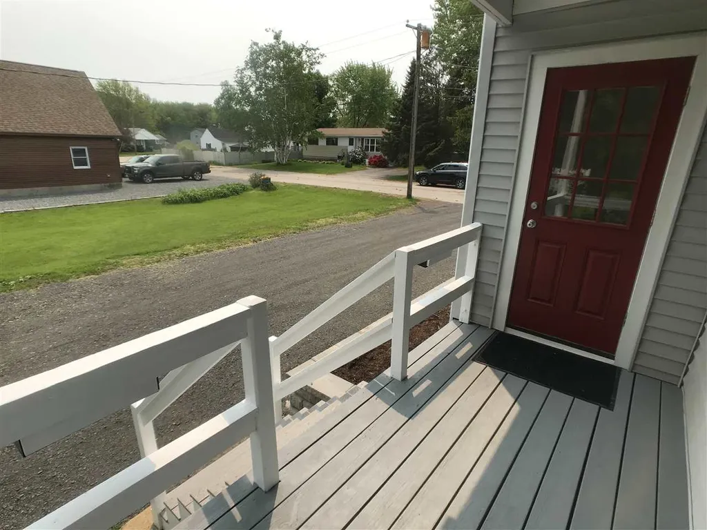4 Down Street Somersworth NH 03878