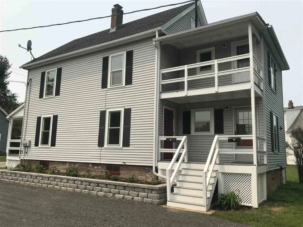 4 Down Street Somersworth NH 03878