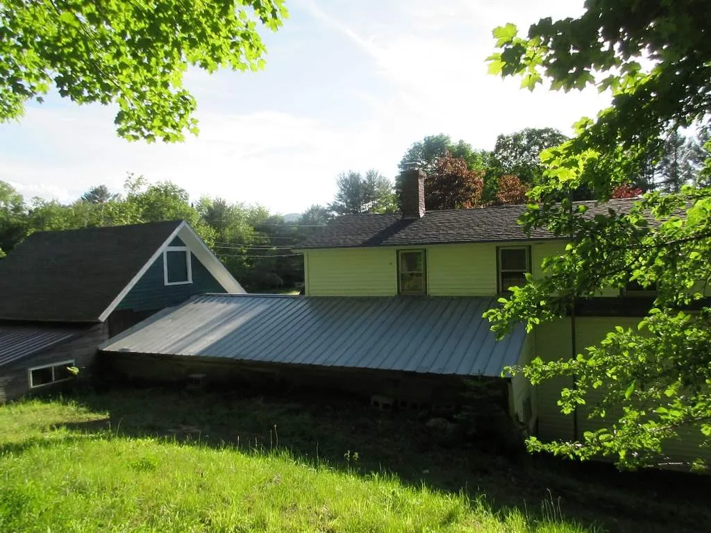 1405 Us Route 4 Danbury NH 03230