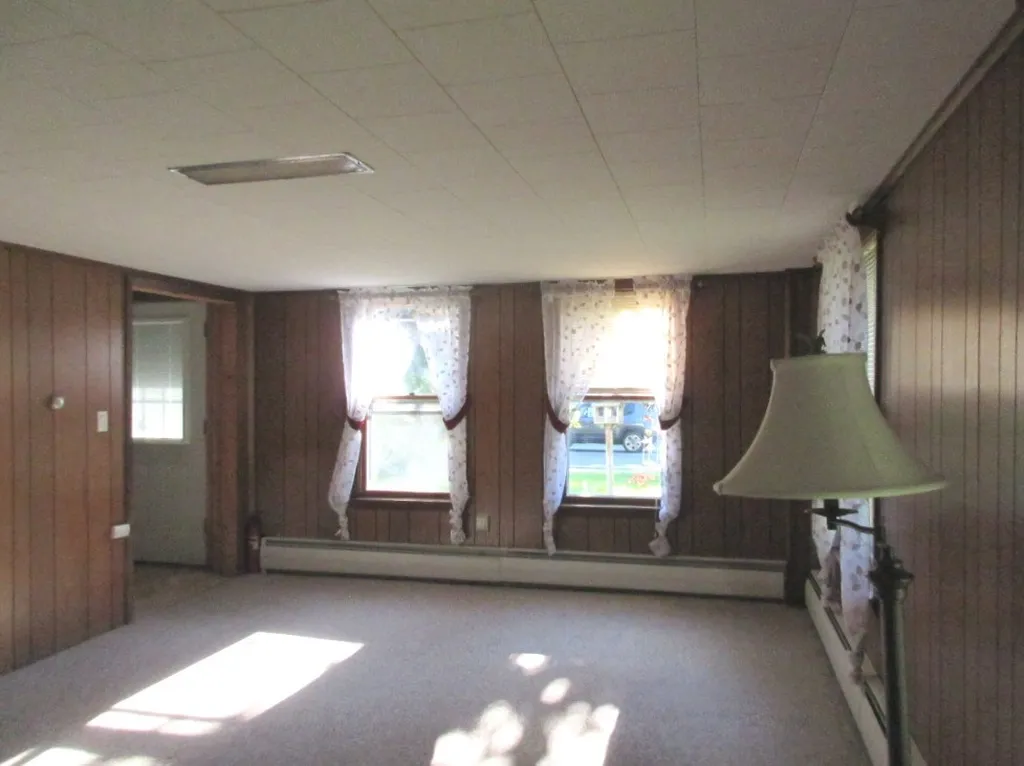1405 Us Route 4 Danbury NH 03230