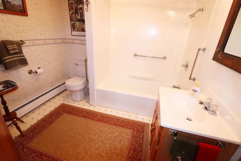 20 Maple Street Lincoln NH 03251