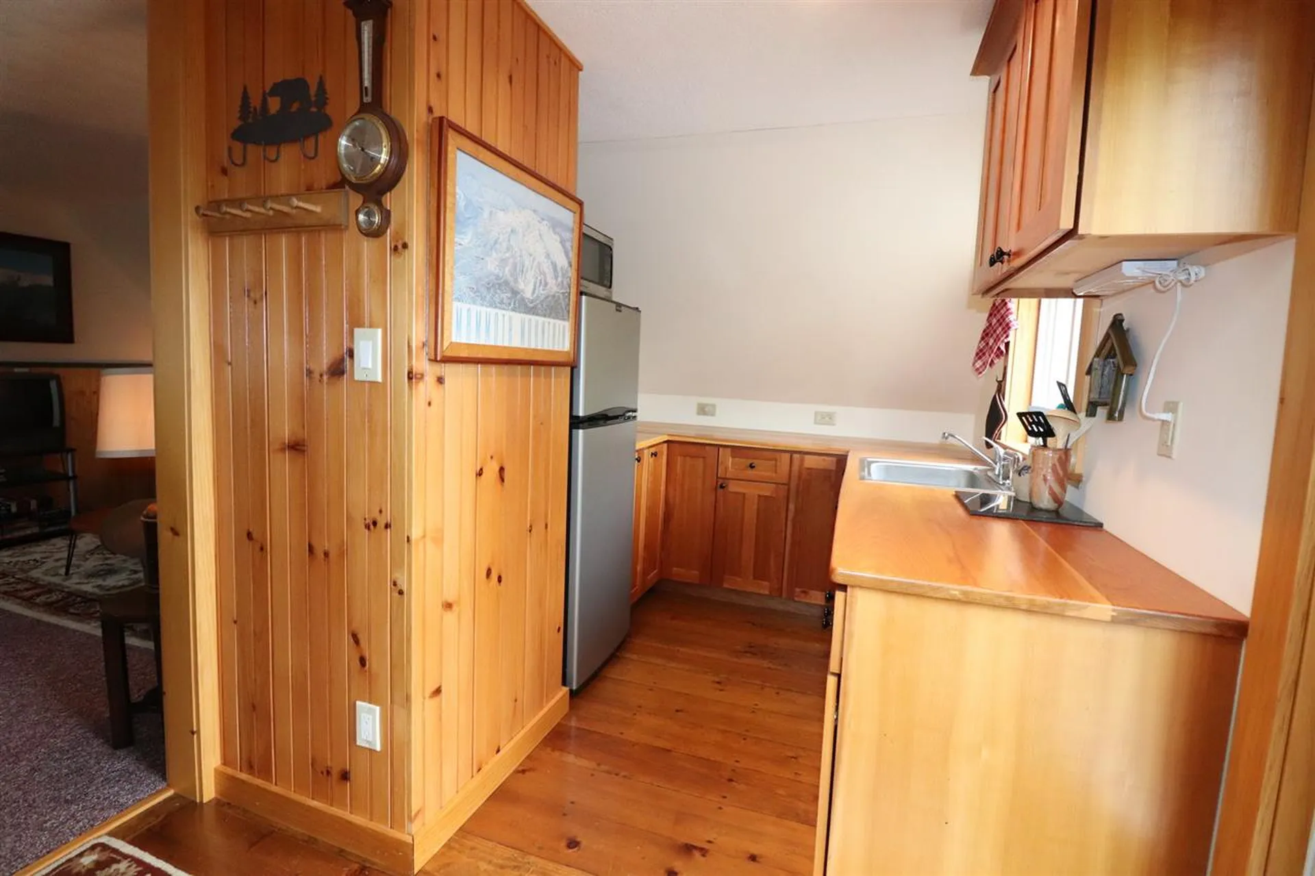 20 Maple Street Lincoln NH 03251