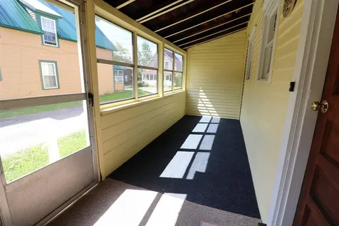 20 Maple Street Lincoln NH 03251