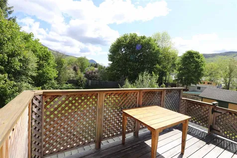 20 Maple Street Lincoln NH 03251