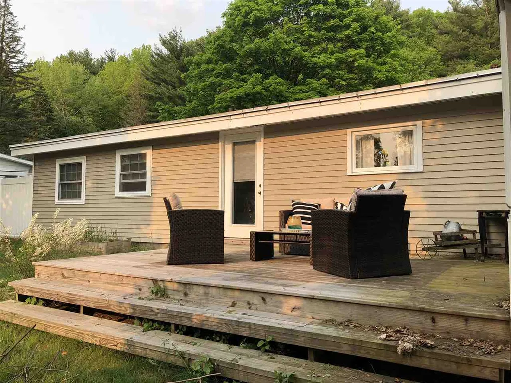 21 Woodside Avenue Keene NH 03431