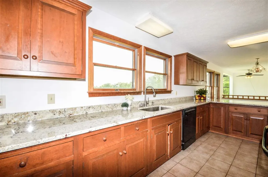 131 Snook Road Goffstown NH 03045