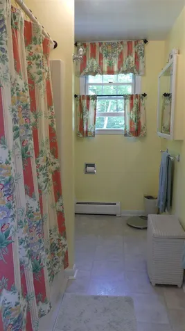 27 Theresa Lane Wilmington VT 05363