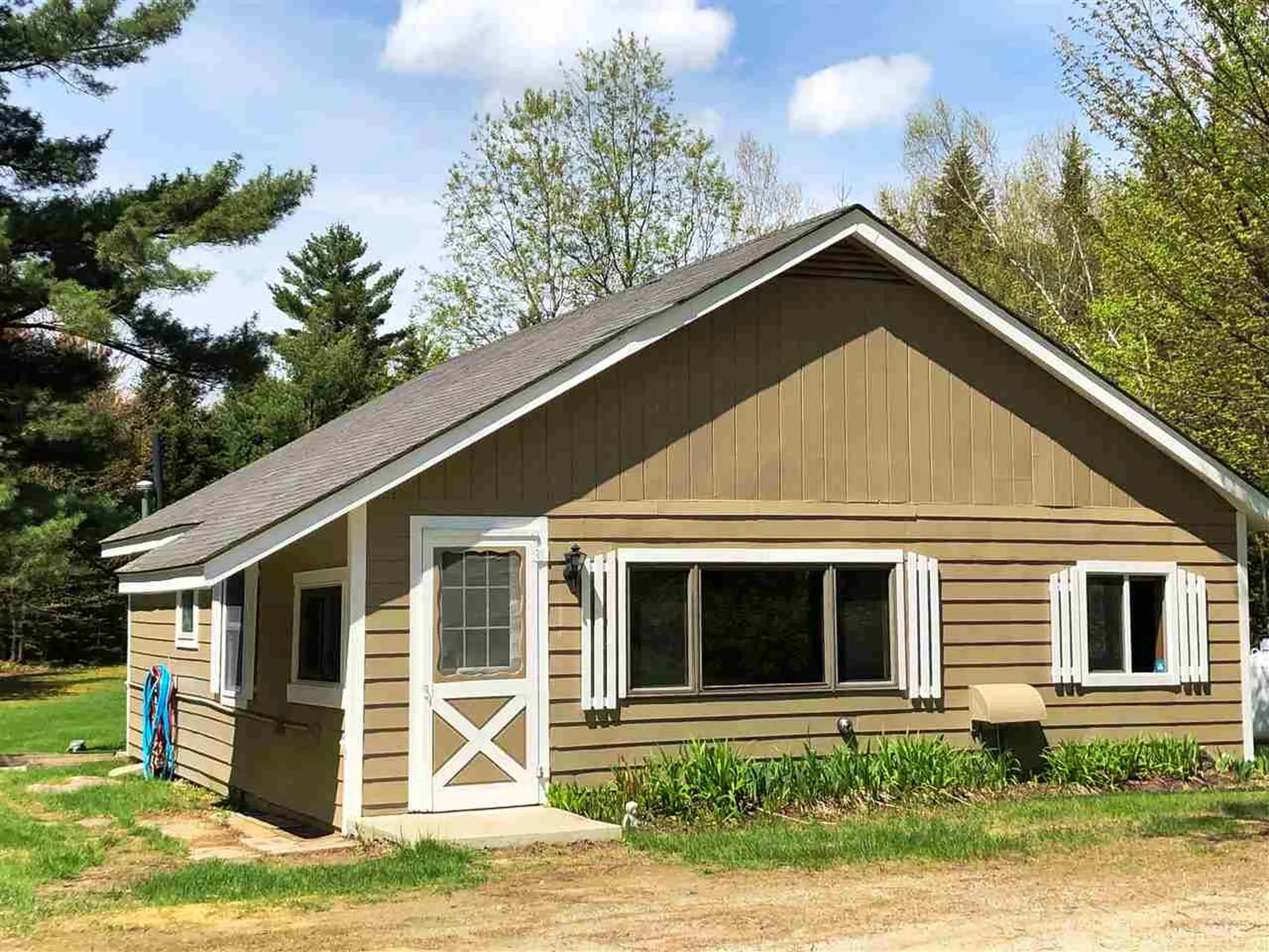 260 Lennon Road Carroll NH 03598