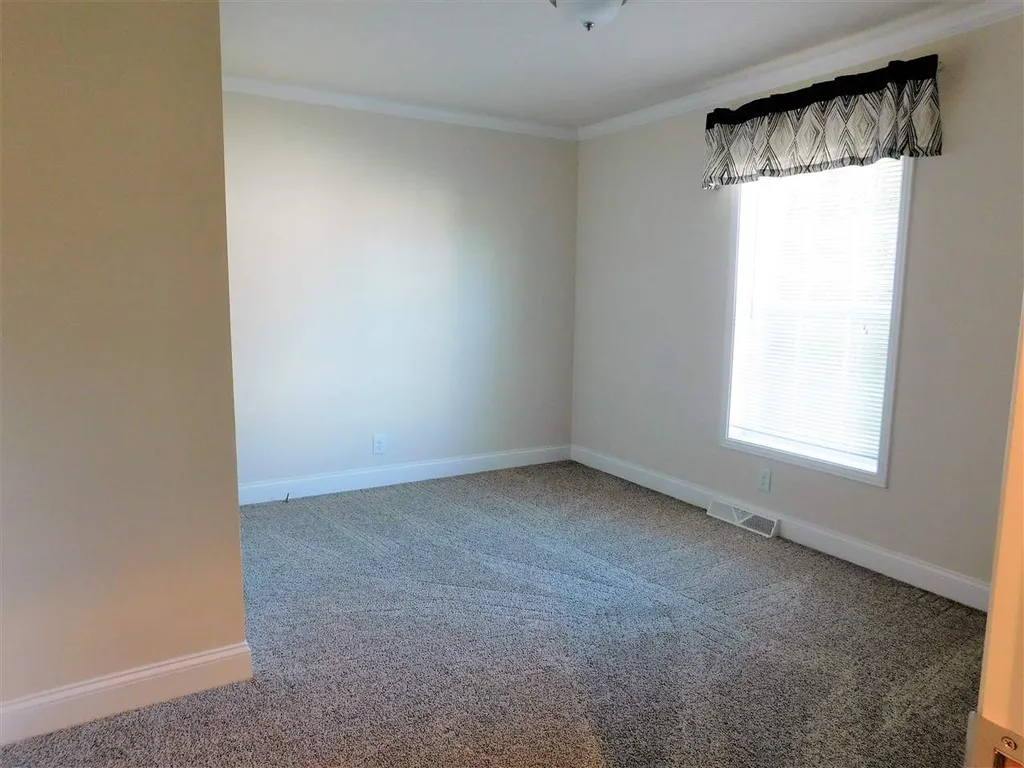 12 Sandpiper Path North Hampton NH 03862