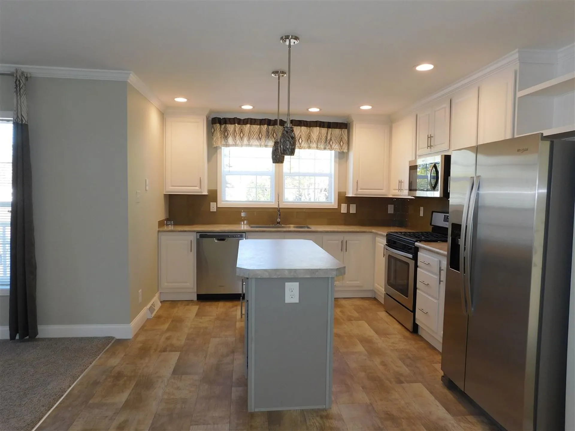 12 Sandpiper Path North Hampton NH 03862