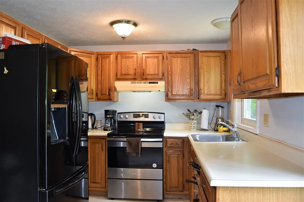 155 Sandogardy Pond Road Northfield NH 03276