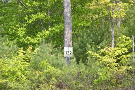 53 Commanders Helm Laconia NH 03246