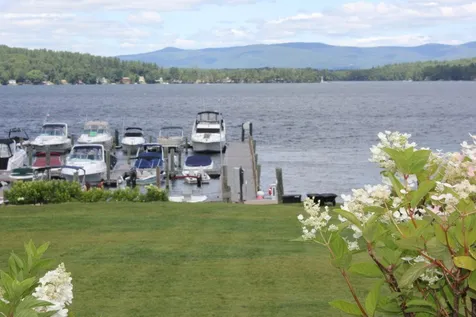 53 Commanders Helm Laconia NH 03246
