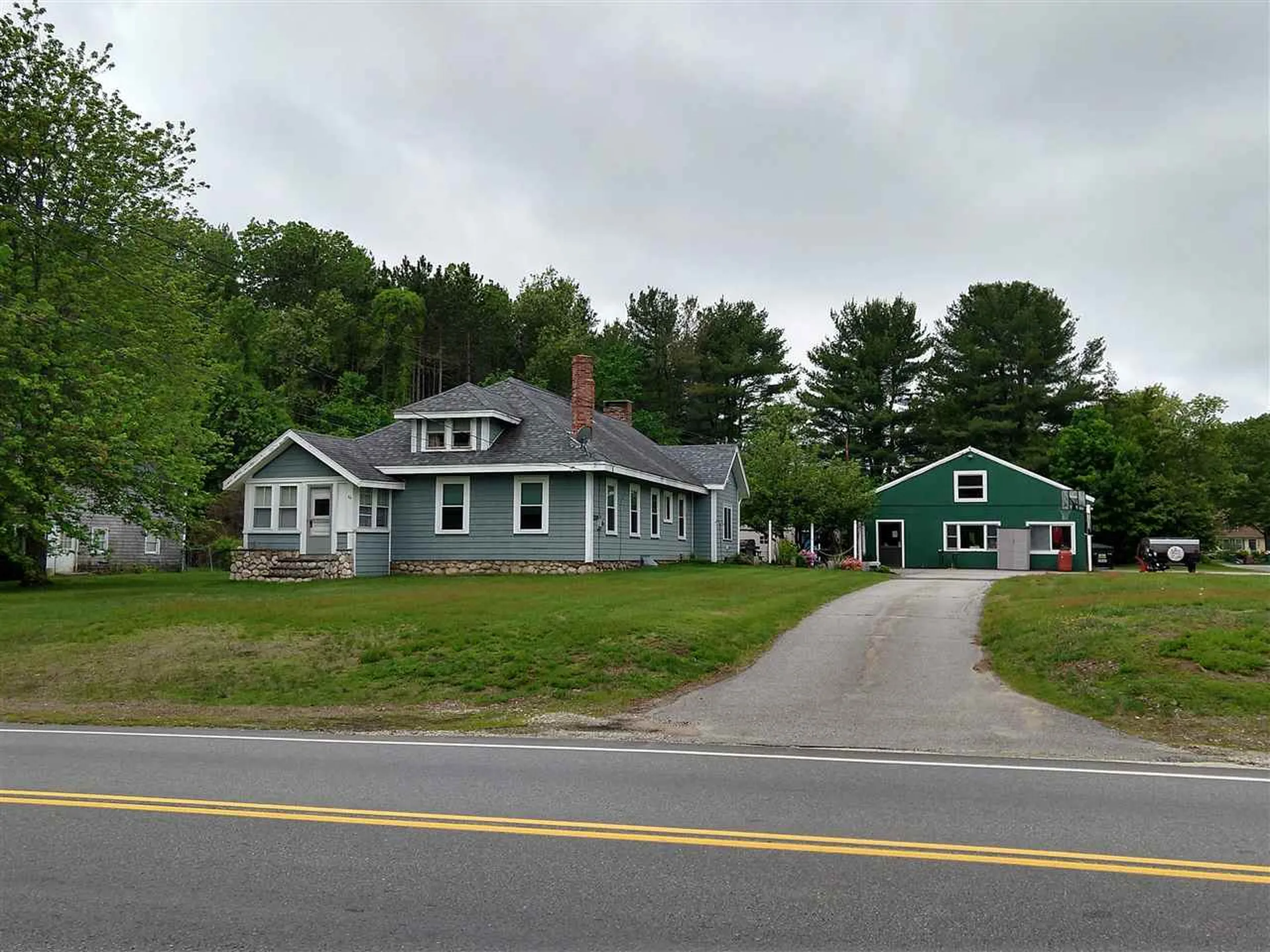 44 Church Street Kingston NH 03848