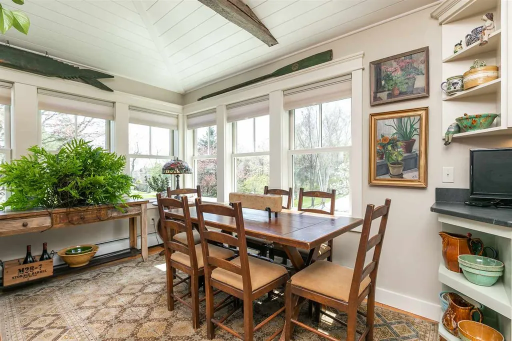 10 Fellows Court New Castle NH 03854