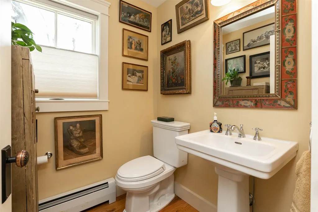 10 Fellows Court New Castle NH 03854