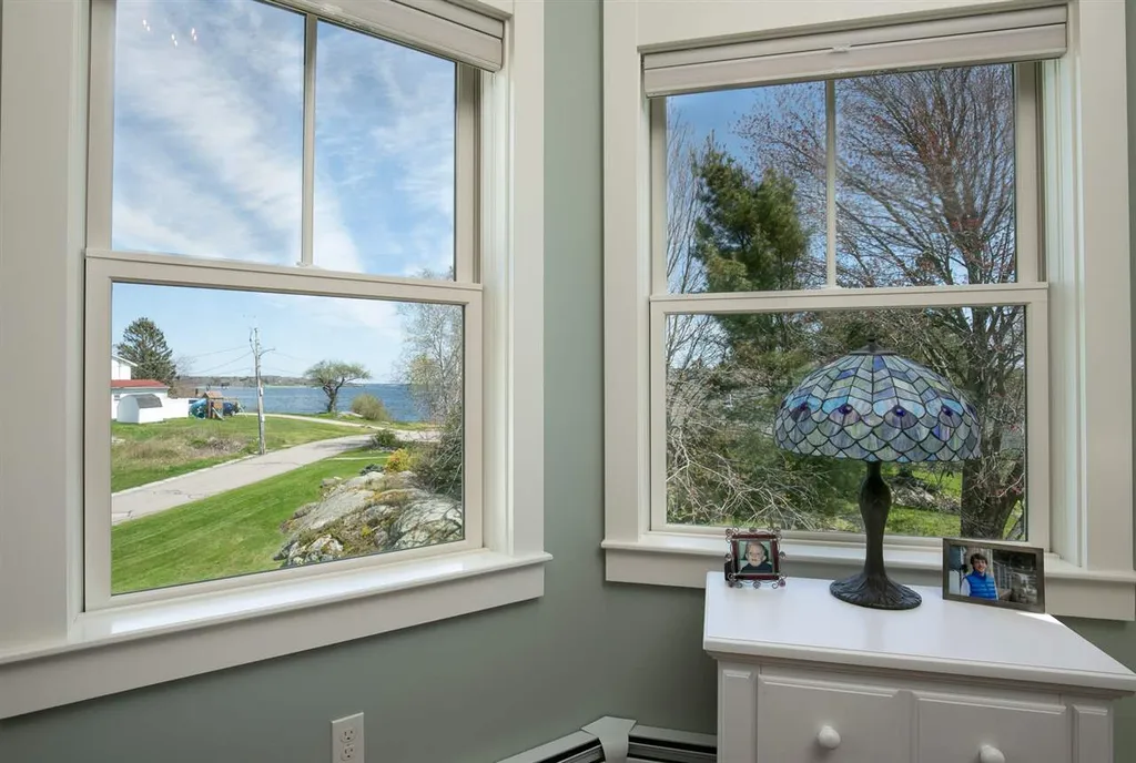 10 Fellows Court New Castle NH 03854