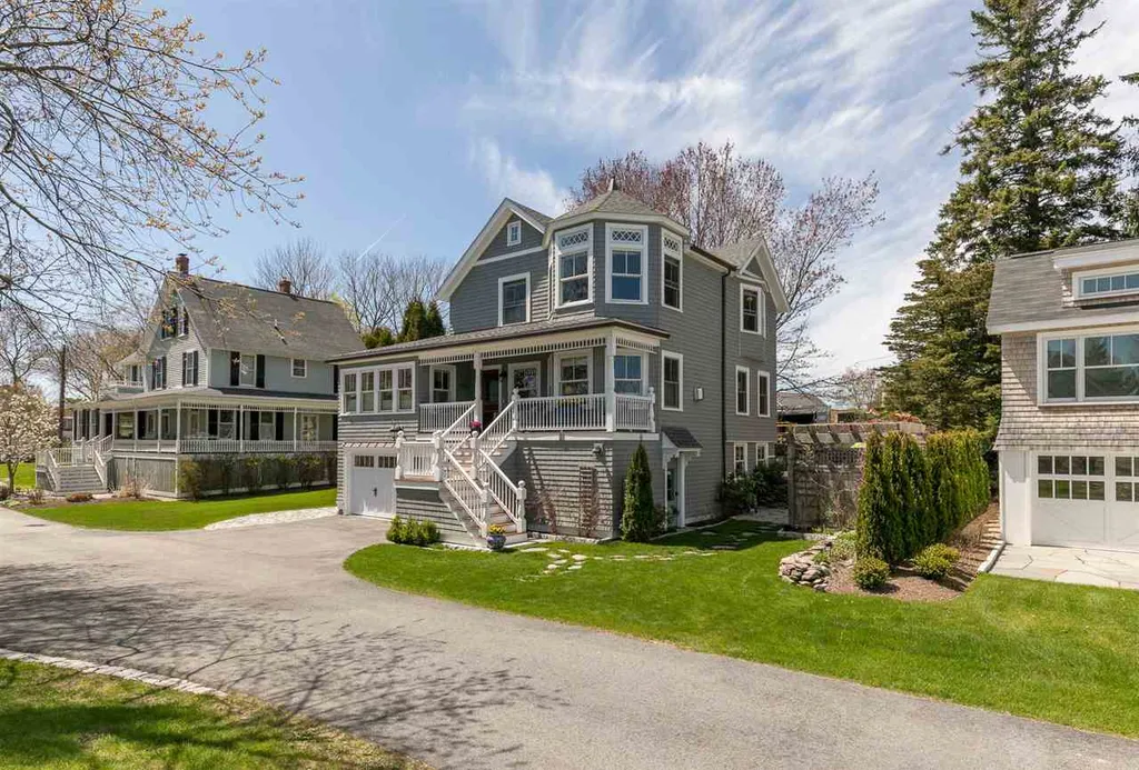 10 Fellows Court New Castle NH 03854