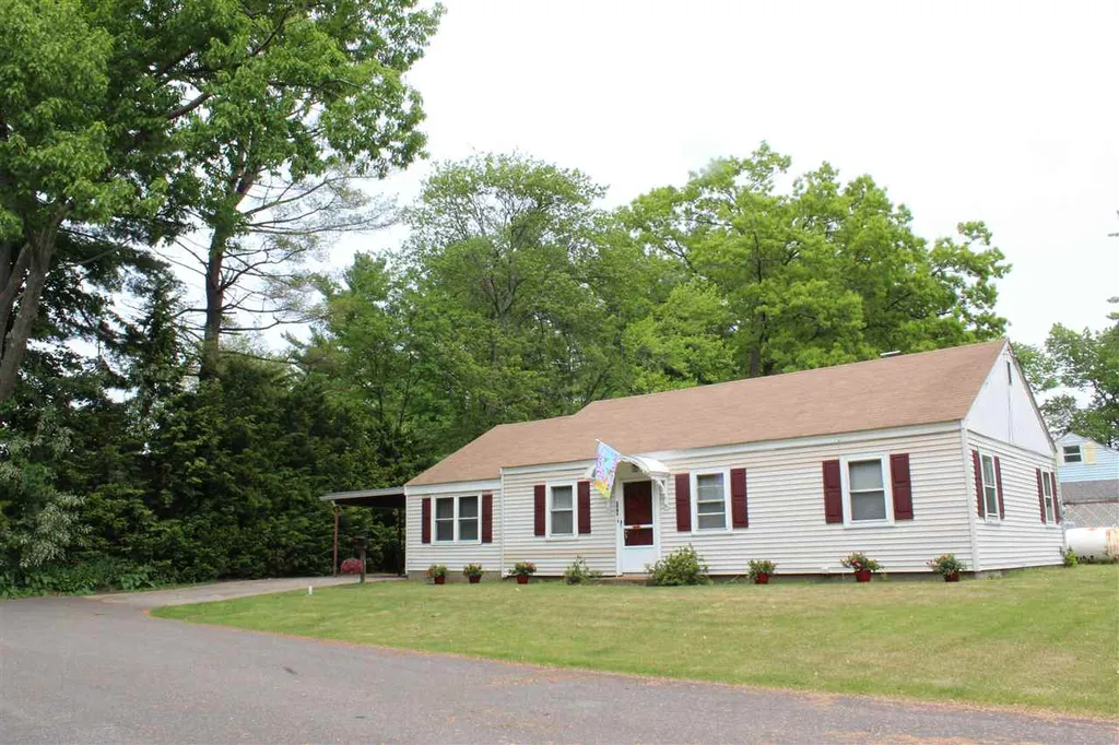 144 Crawford Street Manchester NH 03109