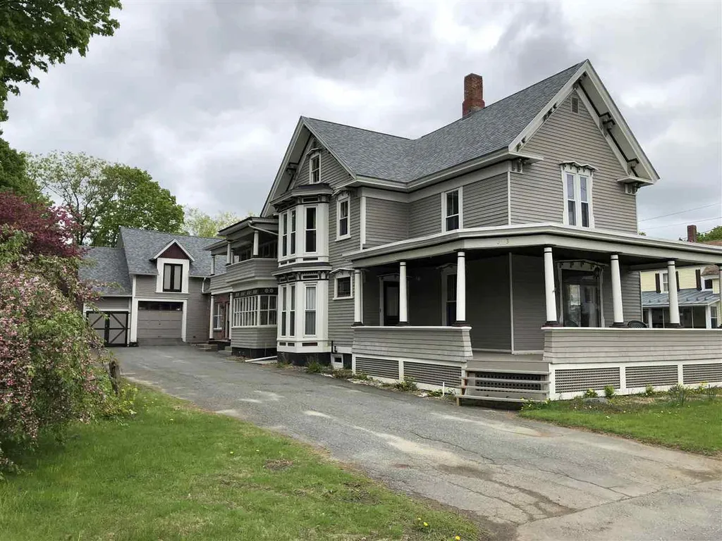 613 Summer Street St. Johnsbury VT 05819