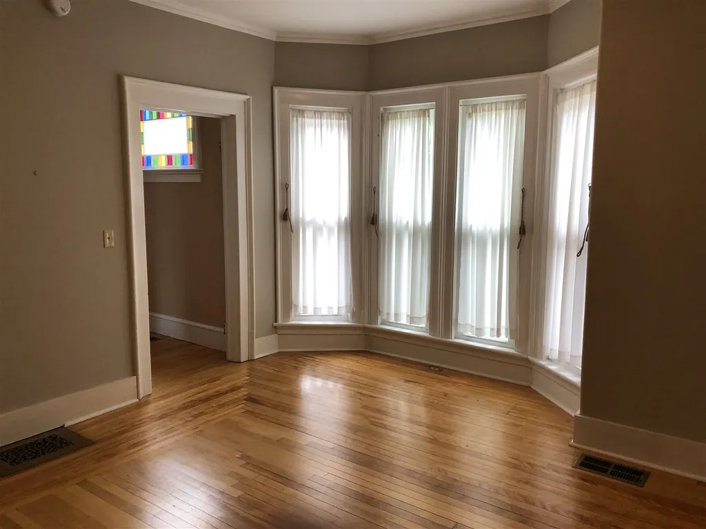 613 Summer Street St. Johnsbury VT 05819
