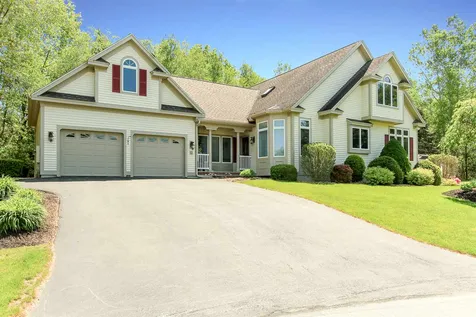 62 Hawkins Glen Drive Salem NH 03079