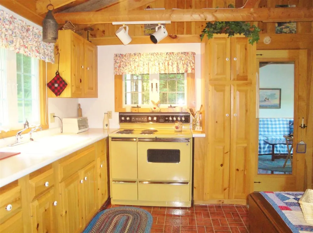 90 Rainbow Drive Loudon NH 03307