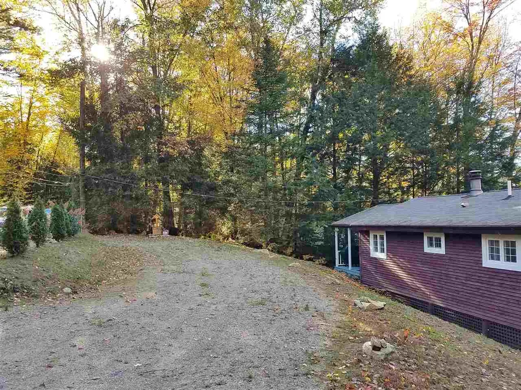 90 Rainbow Drive Loudon NH 03307