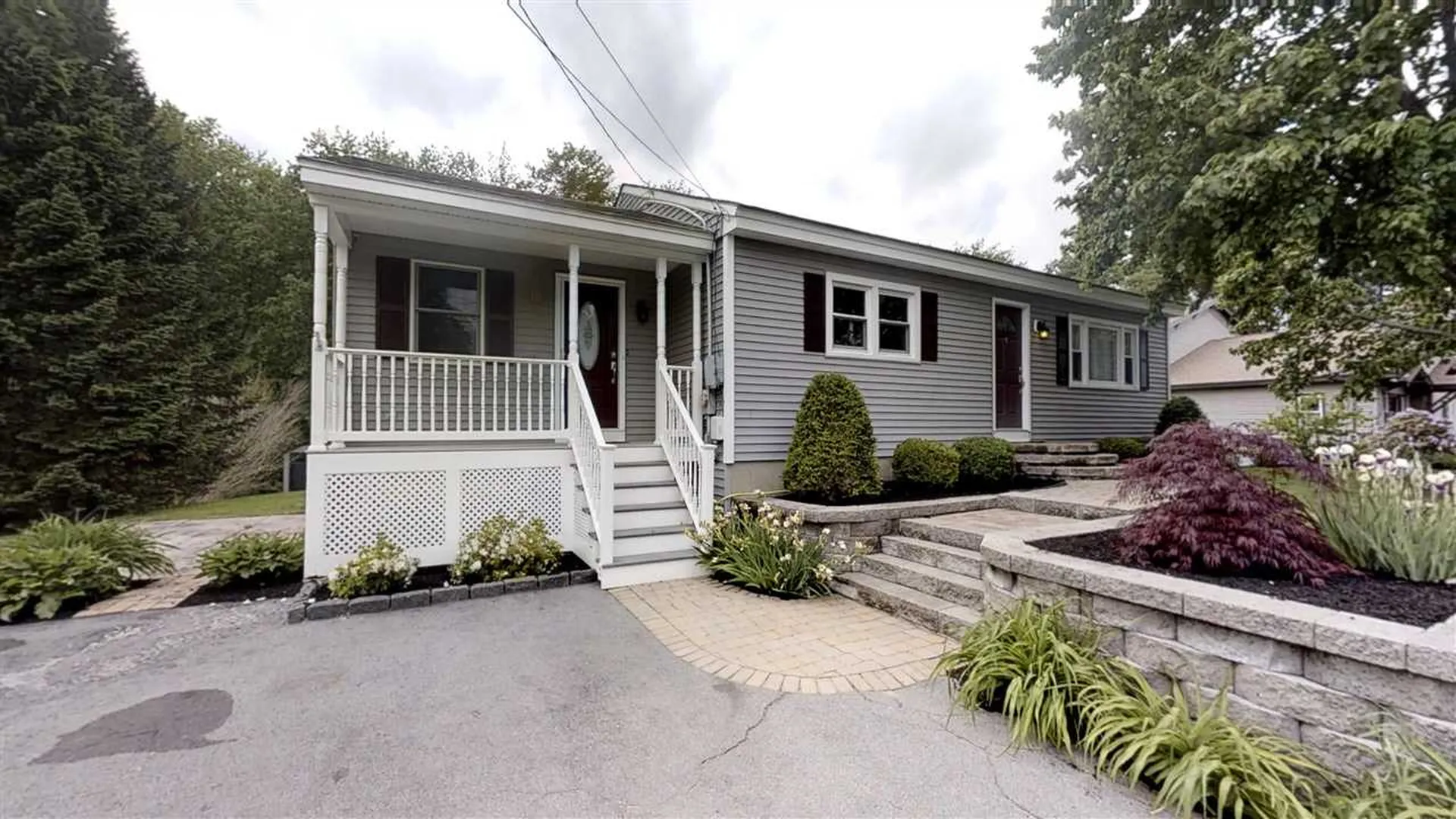 5 Dawson Avenue Salem NH 03079