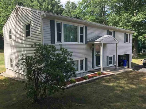12 Daniel Webster Drive Hudson NH 03051