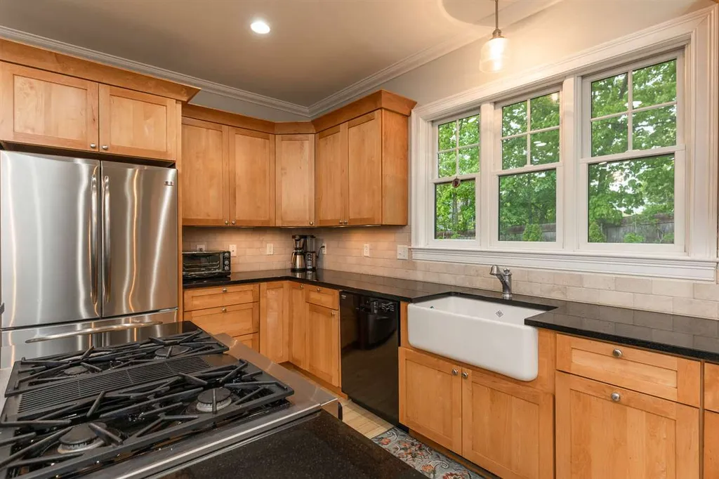 1177 Sagamore Avenue Portsmouth NH 03801