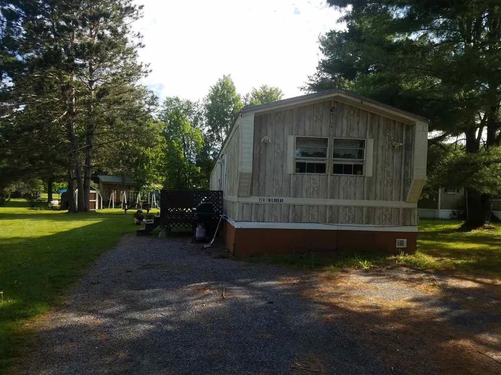 274 Lindale Circle Middlebury VT 05753
