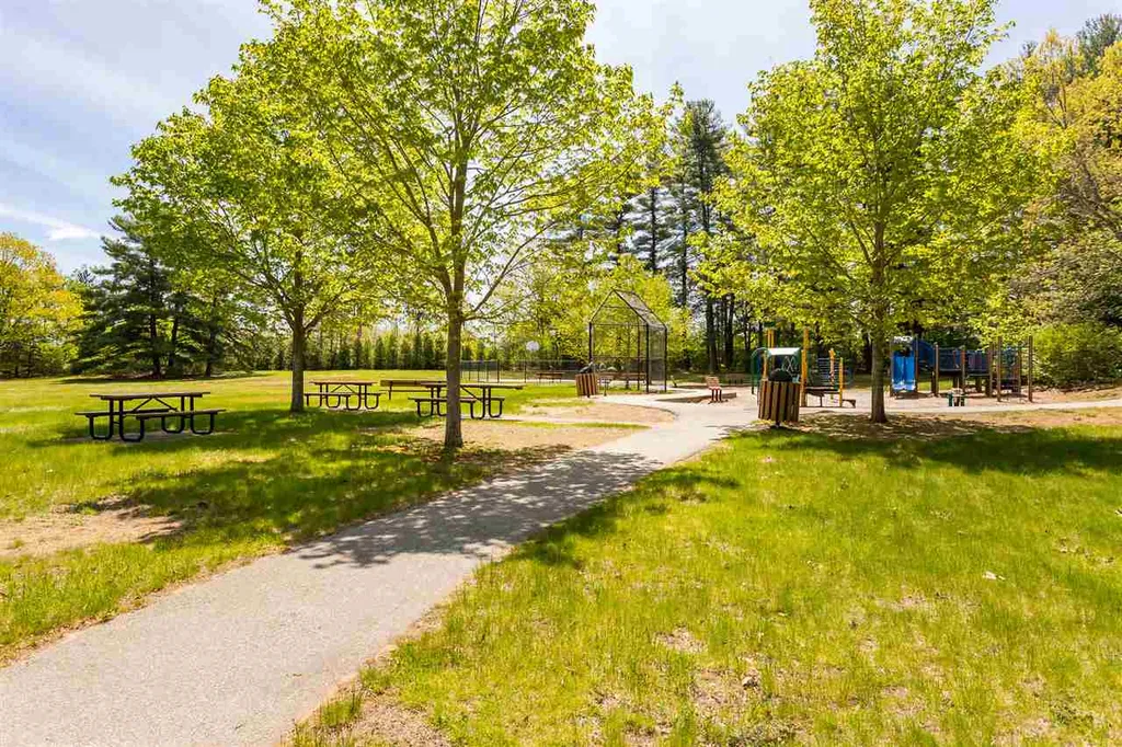 413 Colonial Drive Portsmouth NH 03801