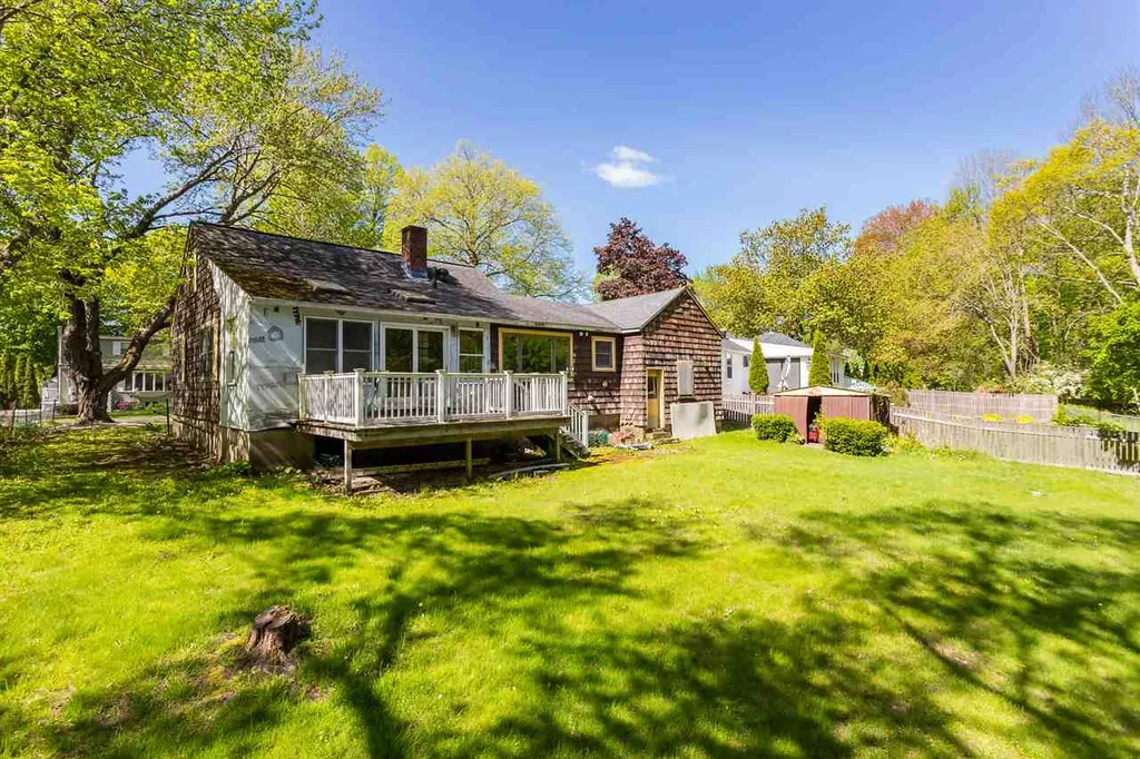 413 Colonial Drive Portsmouth NH 03801