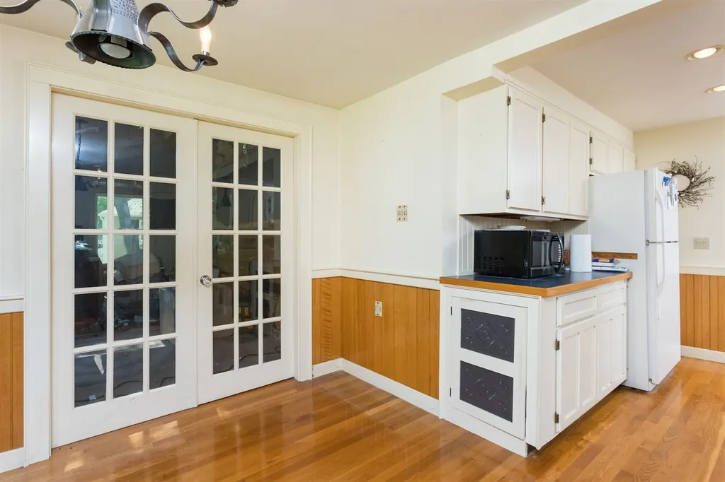 413 Colonial Drive Portsmouth NH 03801