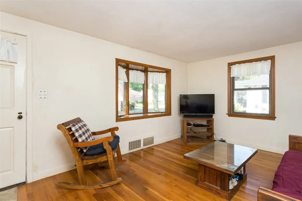 413 Colonial Drive Portsmouth NH 03801