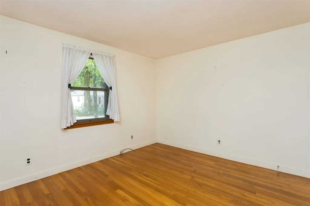 413 Colonial Drive Portsmouth NH 03801