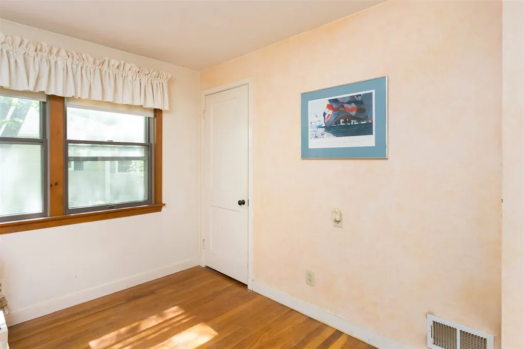 413 Colonial Drive Portsmouth NH 03801