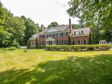 54 Tidewater Farm Road Greenland NH 03840