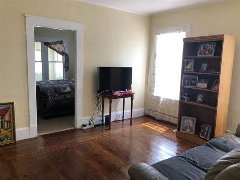 129 Chestnut Street Nashua NH 03060